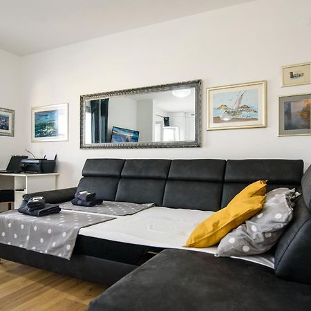 Aurora Seaview Apartment Mlini Bagian luar foto