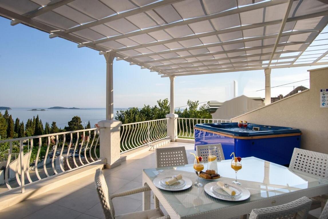 Aurora Seaview Apartment Mlini Bagian luar foto