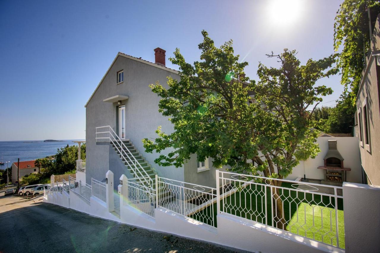 Aurora Seaview Apartment Mlini Bagian luar foto