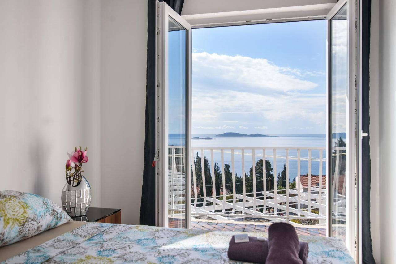 Aurora Seaview Apartment Mlini Bagian luar foto