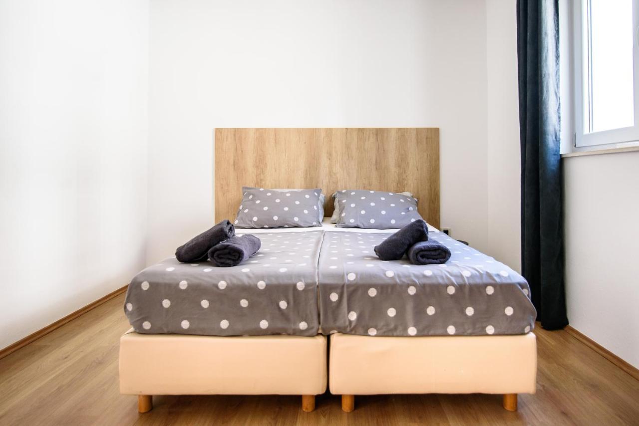 Aurora Seaview Apartment Mlini Bagian luar foto