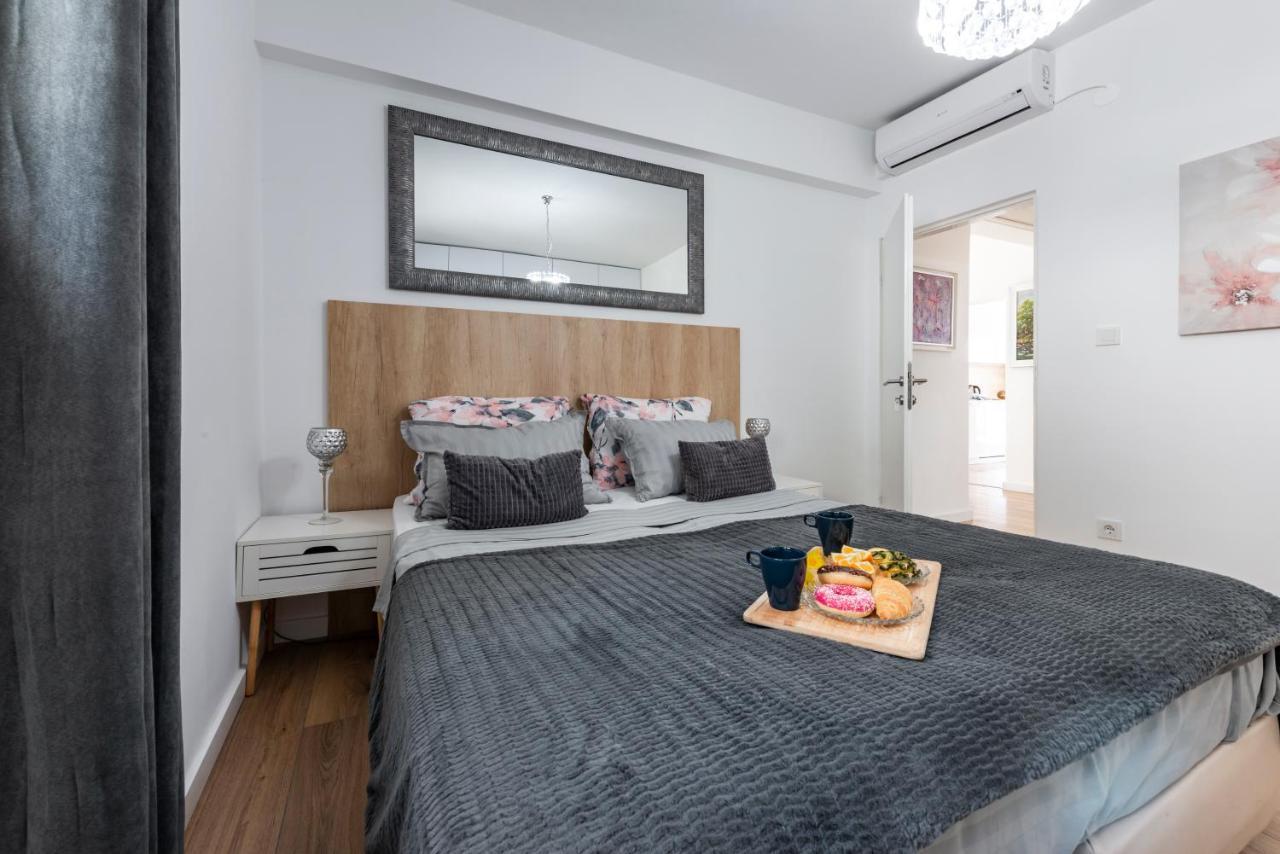 Aurora Seaview Apartment Mlini Bagian luar foto