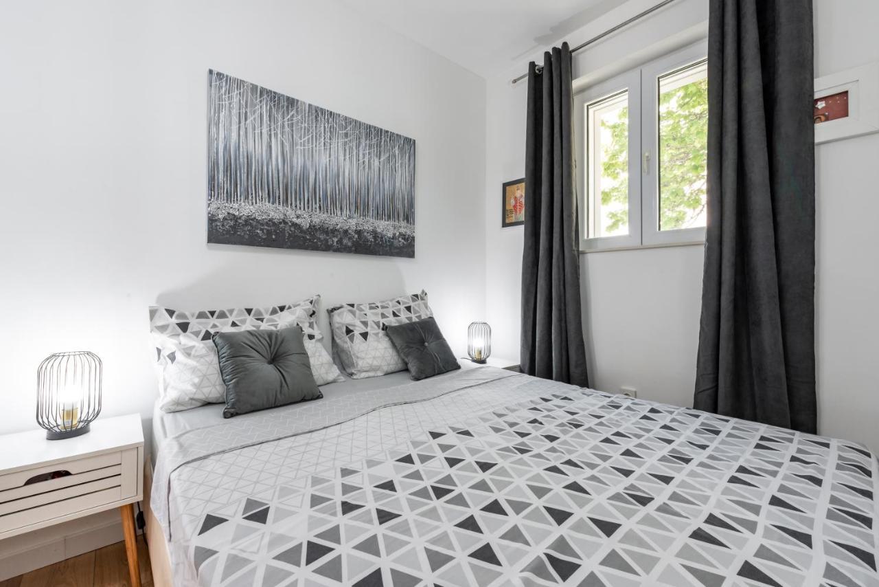 Aurora Seaview Apartment Mlini Bagian luar foto