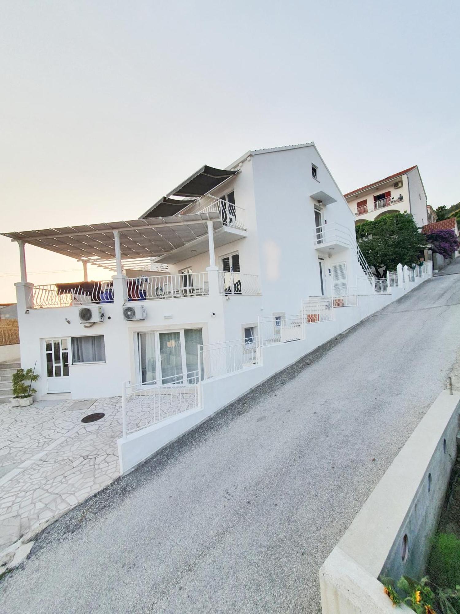 Aurora Seaview Apartment Mlini Bagian luar foto
